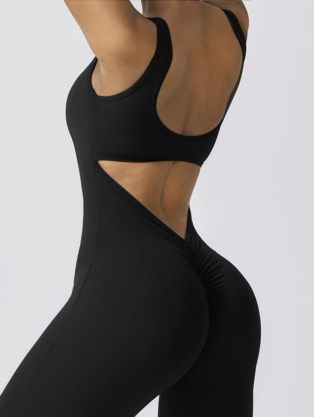 BACKLESS FLARE JUMPSUIT
