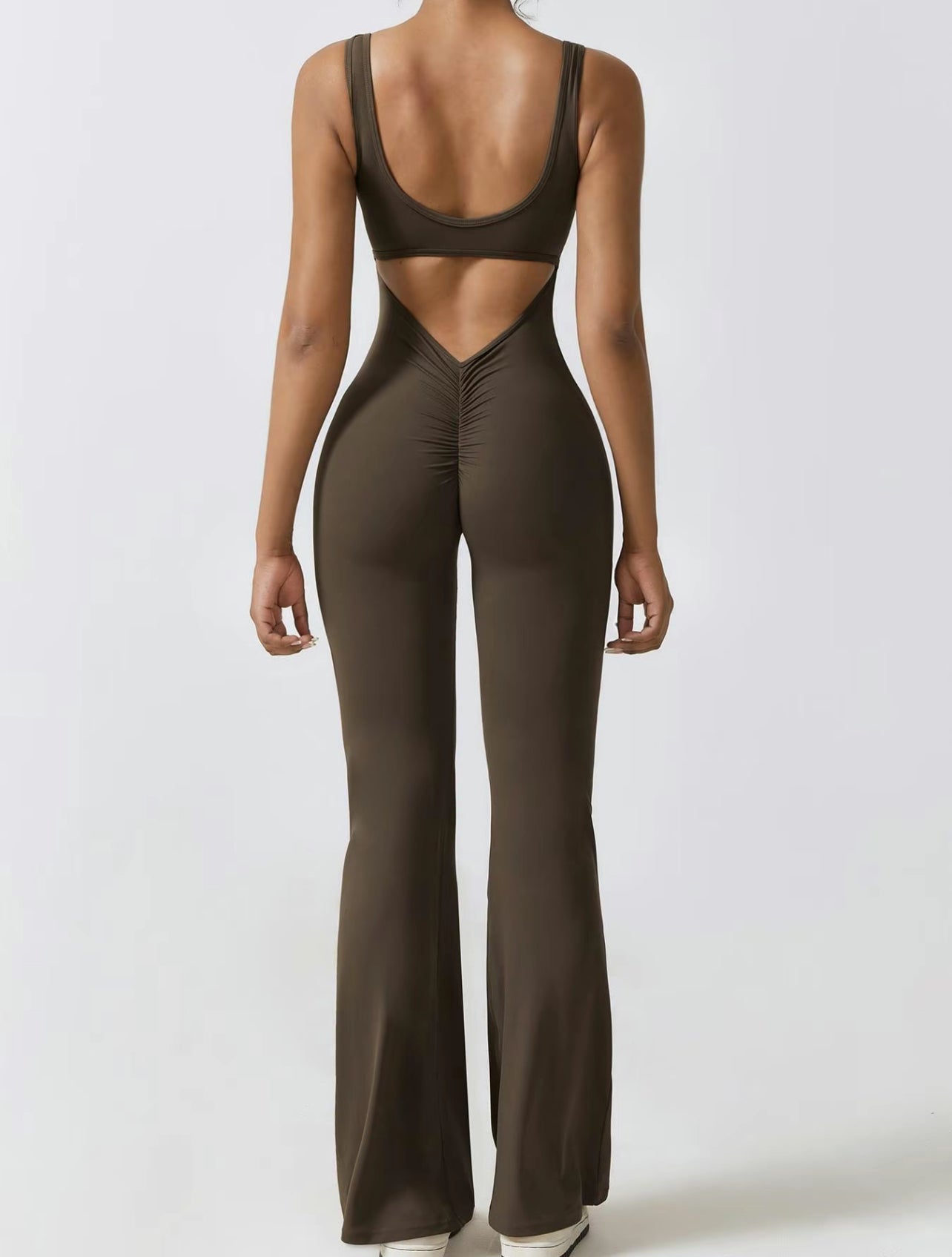 BACKLESS FLARE JUMPSUIT